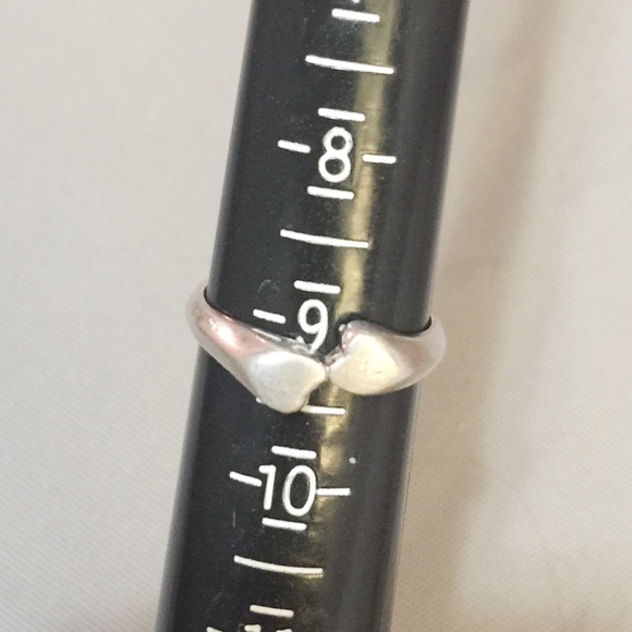 VINTAGE sterling silver double facing heart ring - Picture 5 of 8